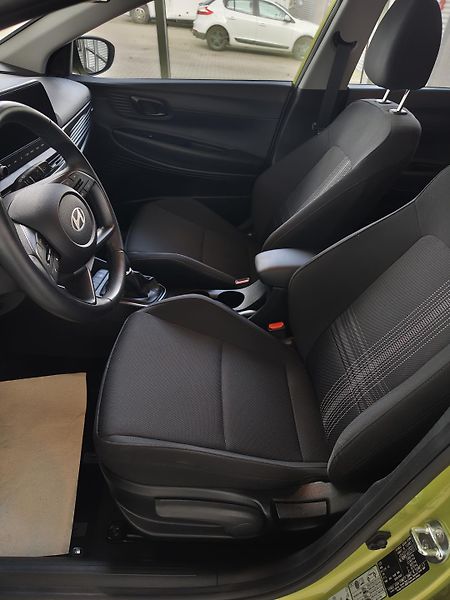 Hyundai Bayon (2024) 1.2i 58kW Comfort club MT - fotka 9 z 22