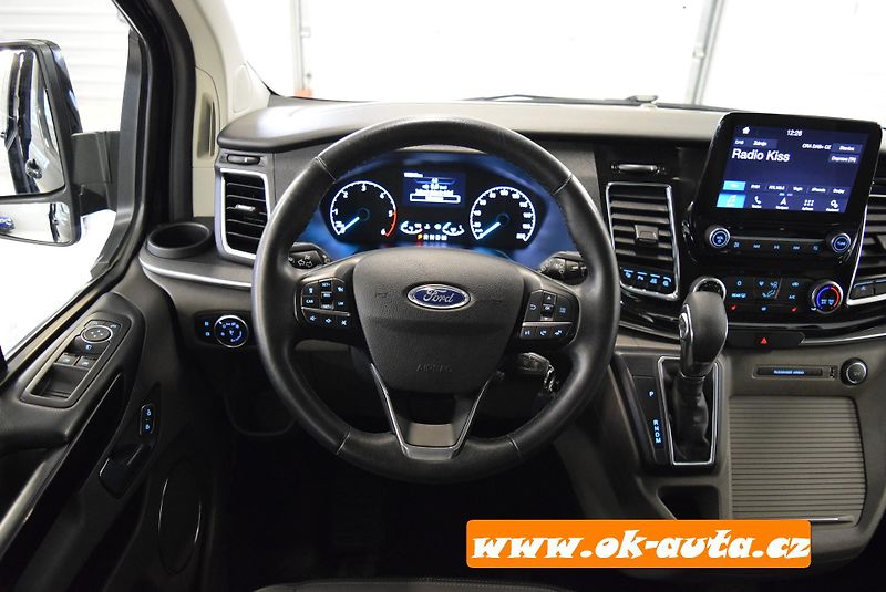 Ford Tourneo Custom 2.0 TDCI TITANIUM X 132 kW 8M. - fotka 39 z 70