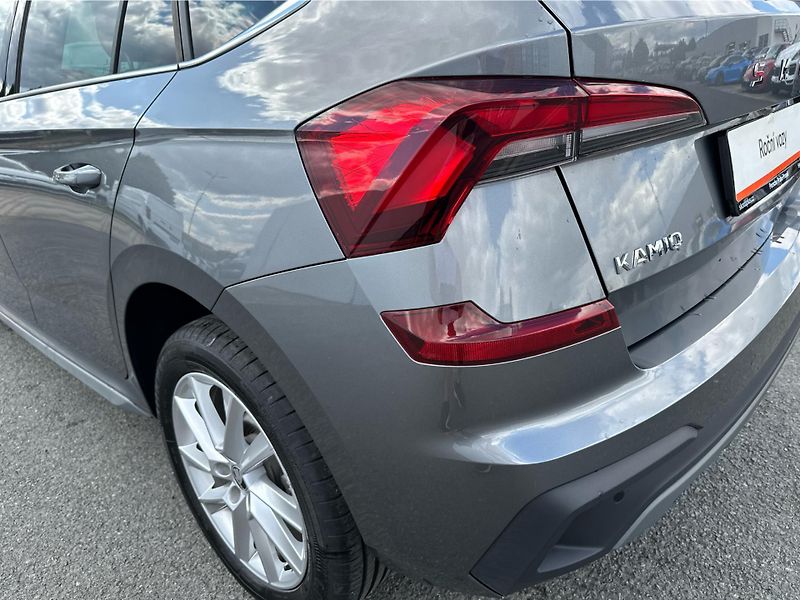 Škoda Kamiq 1,0 TSI / 85 kW Top Selection - fotka 20 z 23