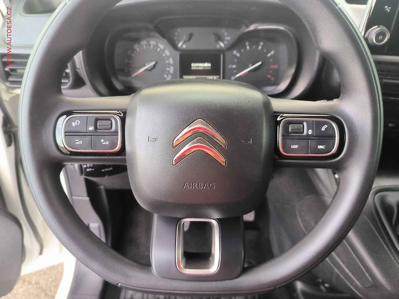 Citroën Berlingo (2020) 1.5HDi MAXi, AC, tempo, navi - fotka 20 z 26