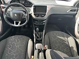 Peugeot 2008 (2026) 1.2, 1.maj,ČR, Business, AT - náhled 8