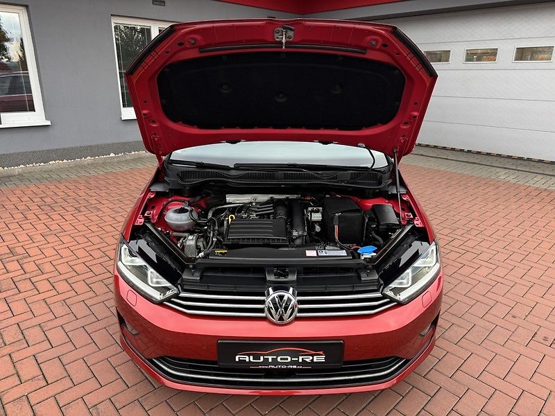 Volkswagen Golf Sportsvan (2016) 1.4TSi HighLine Xenony Navi - fotka 33 z 48