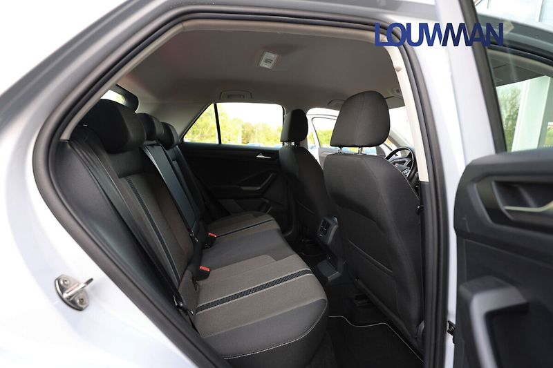 Volkswagen T-Roc Design 1.5 TSI DSG7 - fotka 21 z 26