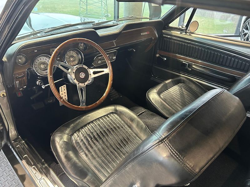 Ford Mustang (1968) GT500 Shelby - fotka 12 z 23