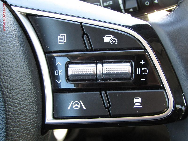 Kia XCeed (2023) 1.5 TGDi, ČR, AT, navi - fotka 12 z 19