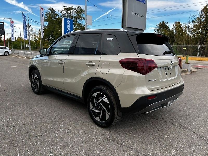 Suzuki Vitara 4x4 Black Edition VÝPRODEJ - fotka 5 z 11