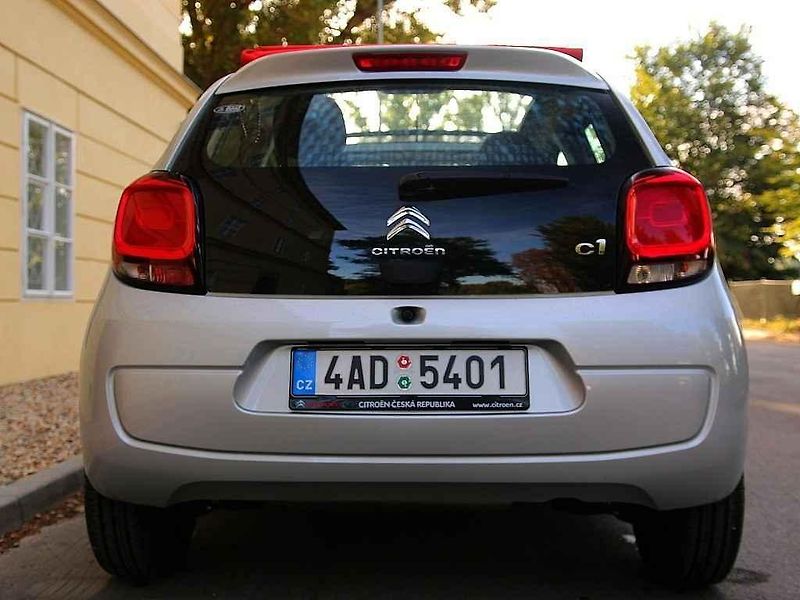 Citroën C1.