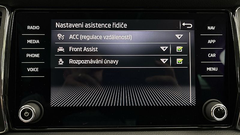 Škoda Kodiaq 2.0 TDI DSG Style - fotka 26 z 29