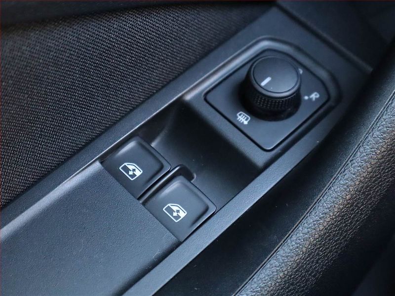 Škoda Scala (2024) Selection 1.0 TSI, Serv.kniha - fotka 15 z 21