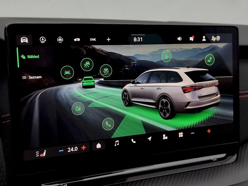 Škoda Octavia (2025) combi RS 2,0 Tsi 195 Kw DSG - fotka 14 z 44