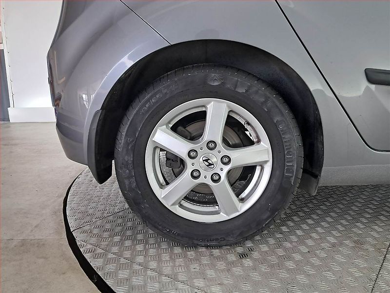Hyundai ix20 (2013) 1.4 CVVT, ČR,1.maj - fotka 15 z 17