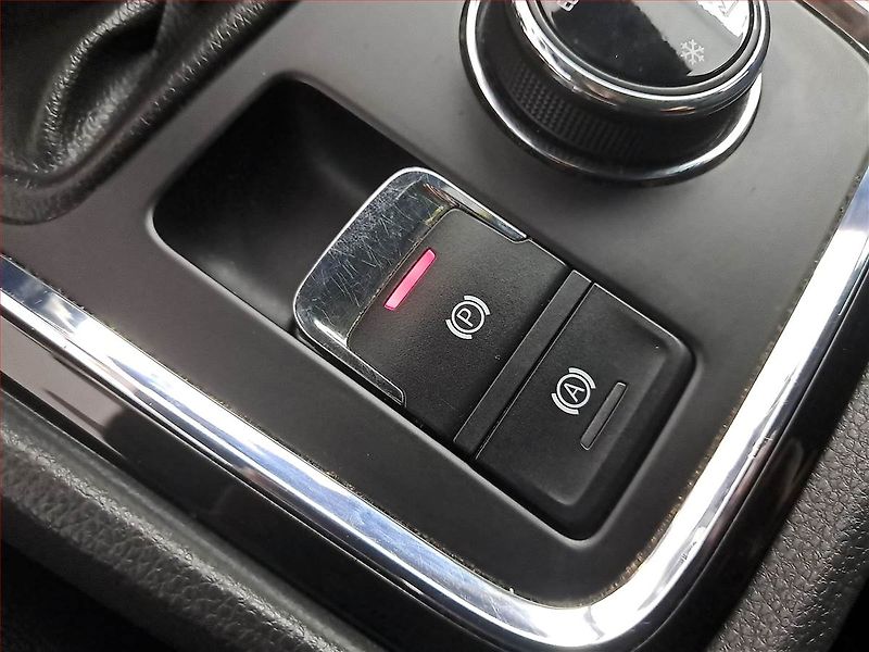 Seat Ateca (2018) 2.0 TDI, 4X4, Kůže, Navi - fotka 16 z 21