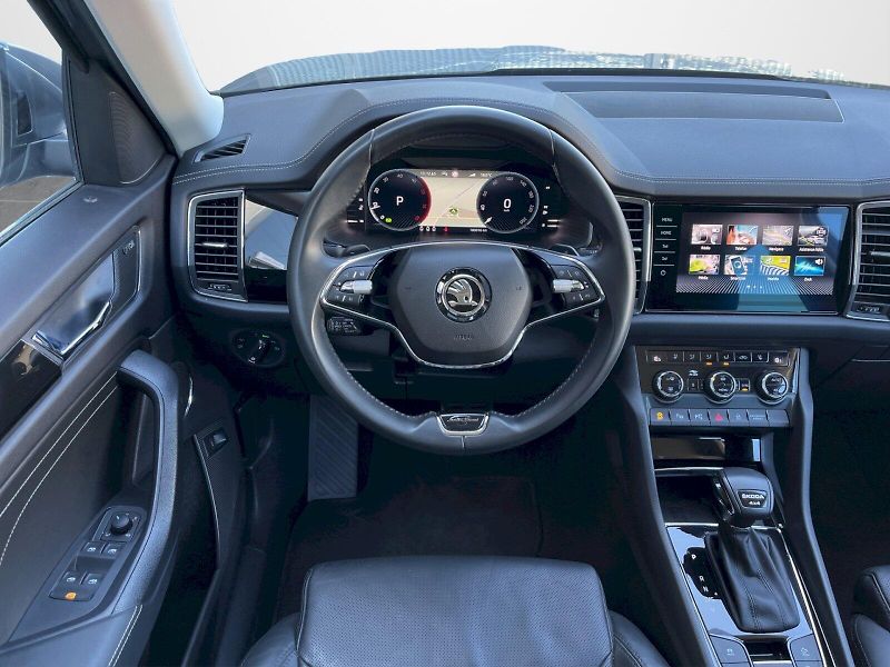 Škoda Kodiaq (2023) 2.0 TDI 147 kW 4x4 DSG L&K - fotka 6 z 35