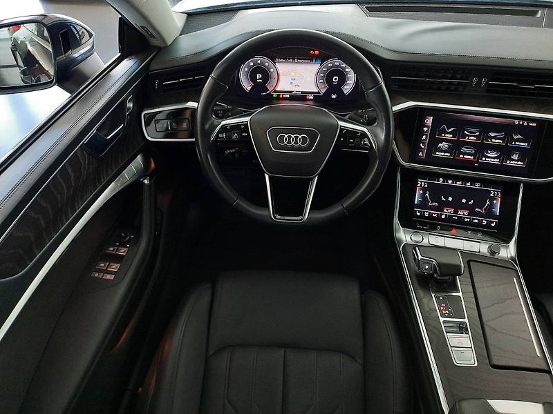 Audi A6 Allroad (2018) 55 TFSI quattro (250kW/340k) S - fotka 11 z 26