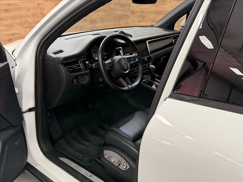 Porsche Macan S ZÁRUKA VZDUCH PANO BOSE - fotka 5 z 25