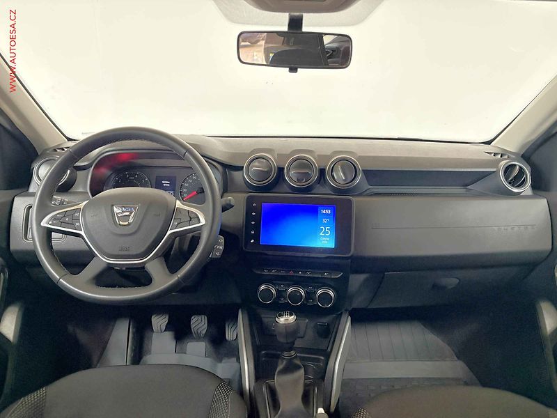 Dacia Duster (2022) 1.3TCe 4x4, 1.maj,ČR, servis - fotka 8 z 18
