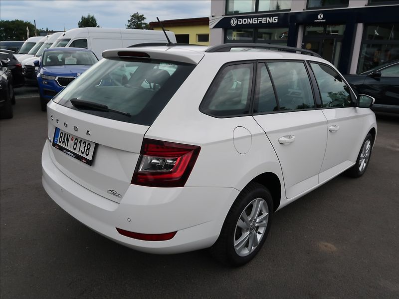 Škoda Fabia 1,0 TSi,70kW,Style,1majČR,DPH - fotka 3 z 27