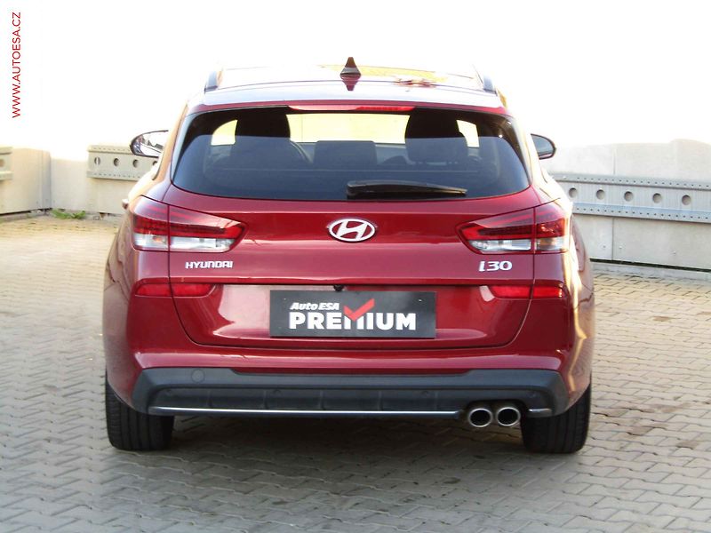 Hyundai i30 (2025) 1.5, 1.maj,ČR, AT, STK1/29 - fotka 5 z 23
