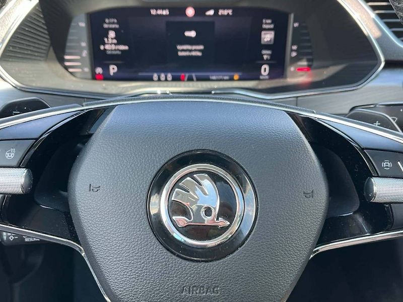 Škoda Superb (2023) 2.0 TDI Style - fotka 17 z 20
