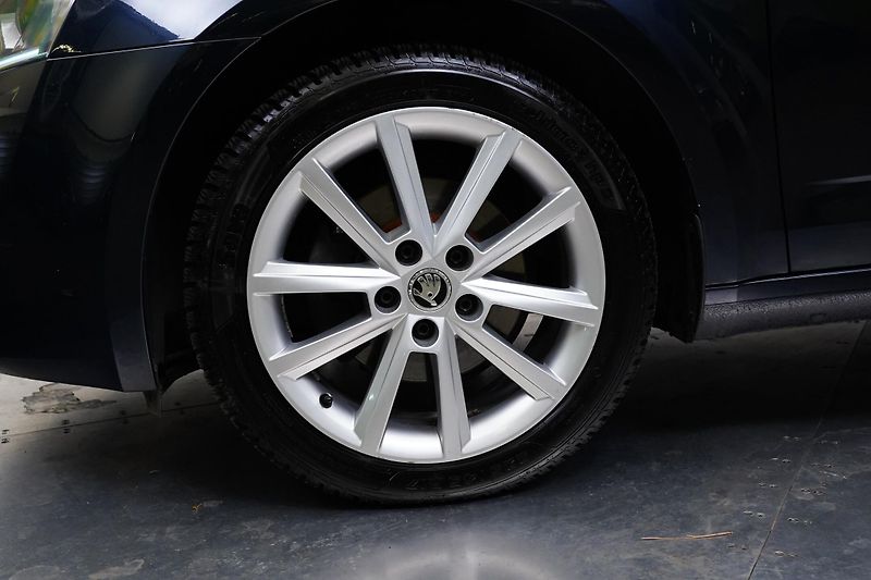Škoda Octavia - fotka 10 z 25
