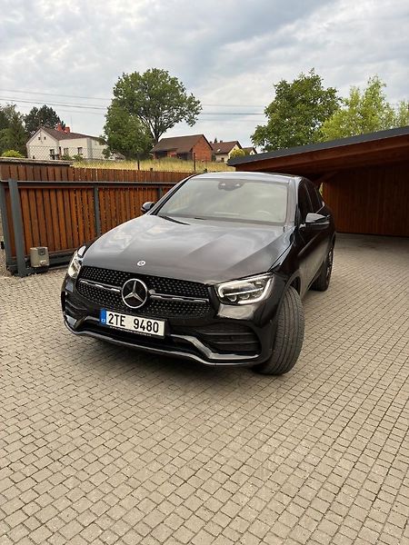 Mercedes-Benz GLC (2022) 220 d kupé 4MATIC AMG - fotka 1 z 6