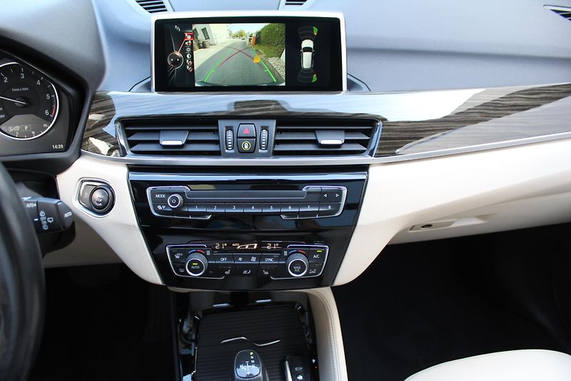 BMW X1 xDrive25d - fotka 5 z 27