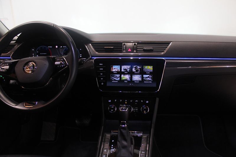 Škoda Superb (2021) 2.0TDI DSG Edition Style+ - fotka 28 z 39
