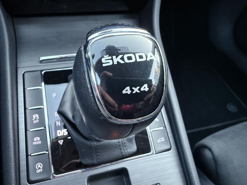 Škoda Superb (2023) 2,0tdi 147kw 4x4 DSG StylePLUS - fotka 50 z 55