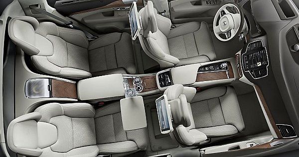 Volvo XC90 Excellence.