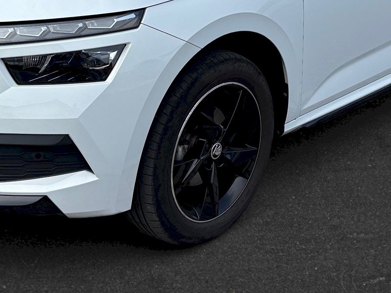 Škoda Kamiq (2022) Monte Carlo 1.0 TSI 81 kW - fotka 11 z 31