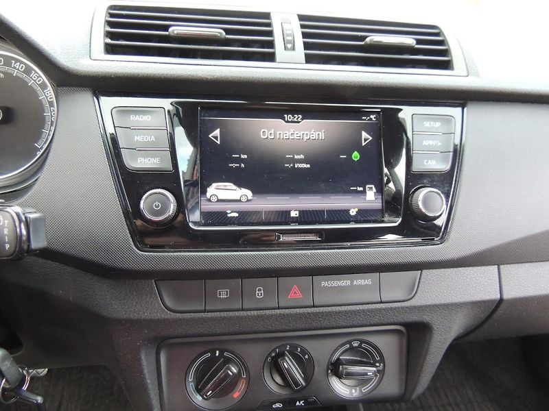 Škoda Fabia (2020) 1.0MPi,44kw,Amb,1.maj,ČR - fotka 24 z 42