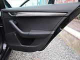 Škoda Octavia Combi 2.0TDi DSG, Scout - náhled 26