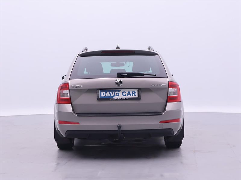 Škoda Octavia 1,6 TDI 77kW Elegance Tažné CZ - fotka 6 z 26