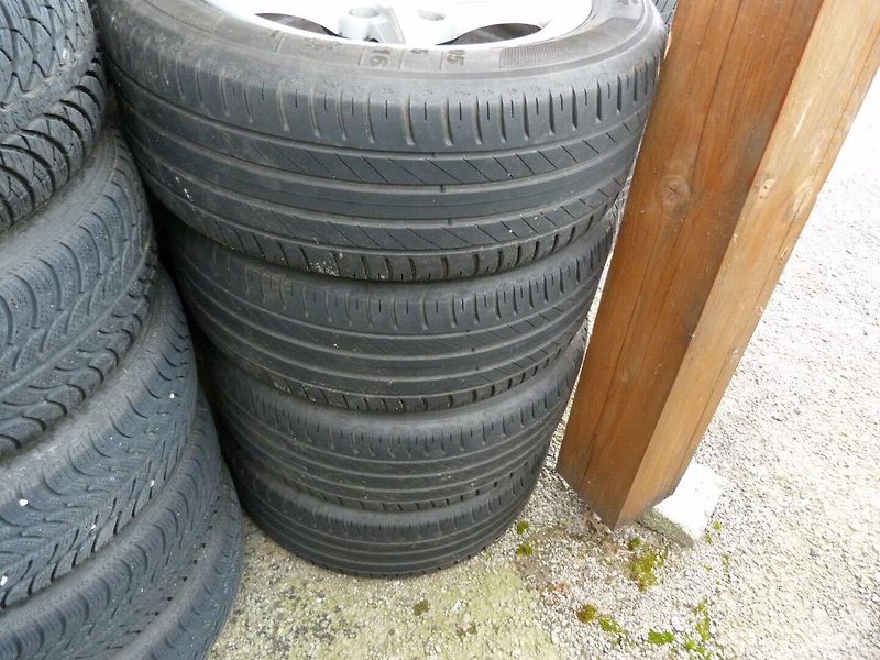 BMW Řada 1 118D 2.0D - fotka 22 z 22
