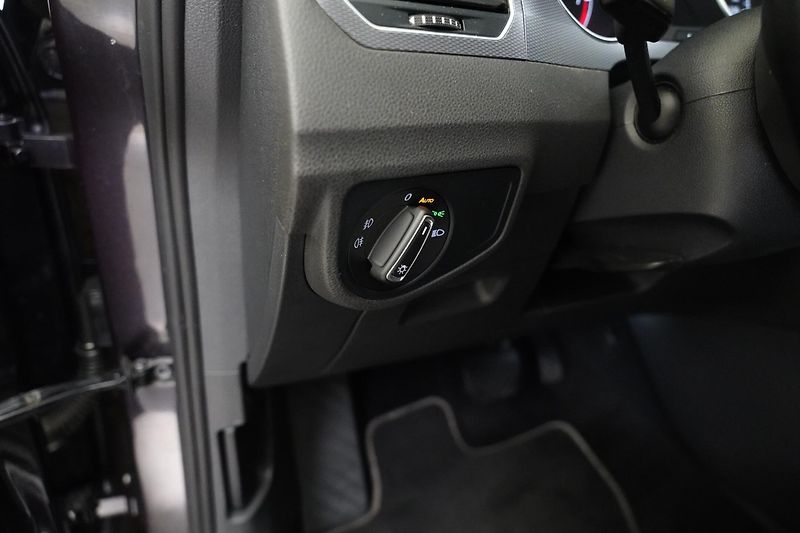 Volkswagen Golf - fotka 13 z 28