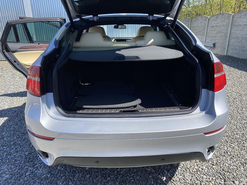 BMW X6 4.0D 4x4 310PS FULL CZ DPH 1A! - fotka 110 z 166