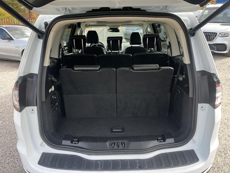 Ford Galaxy (2019) 2.0TDCi 177kw Titanium - fotka 19 z 24