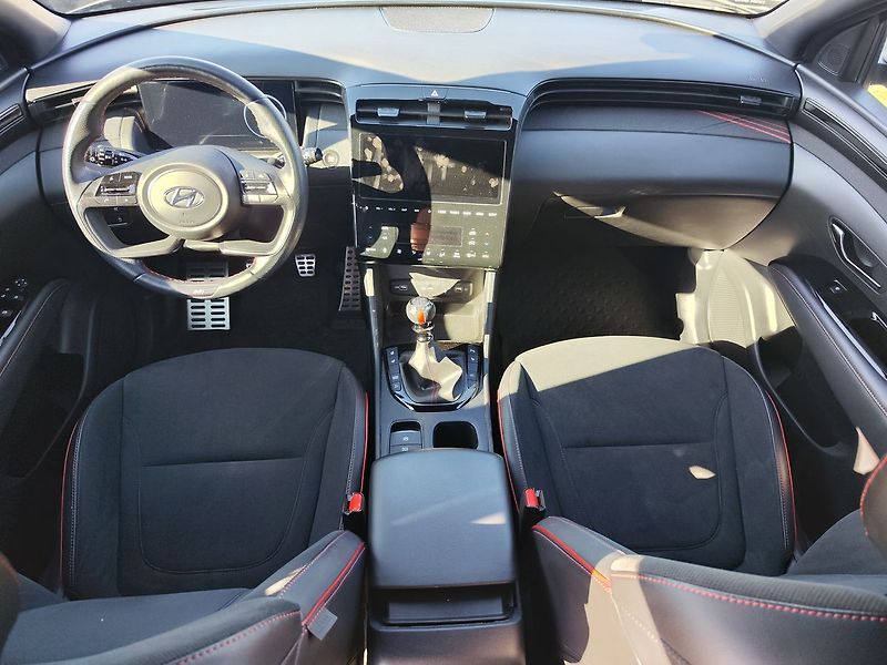 Hyundai Tucson 1.6 T-GDI/110kW N-Line - fotka 14 z 37