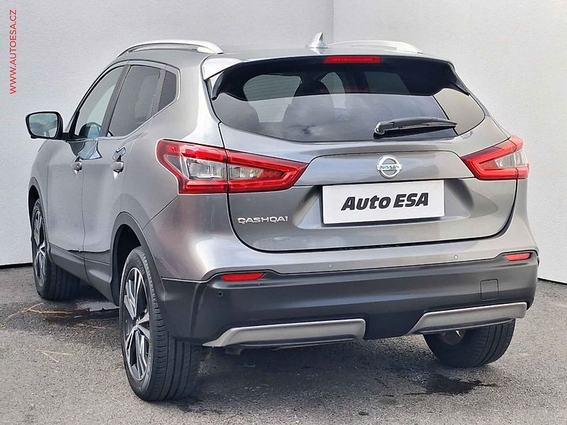 Nissan Qashqai (2019) 1.3DiG-T, N-Connecta, AT - fotka 6 z 21