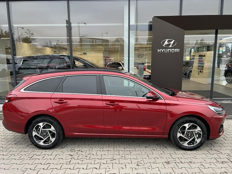 Hyundai i30 WG 1,0 TGDI STYLE SAFETY - fotka 3 z 32