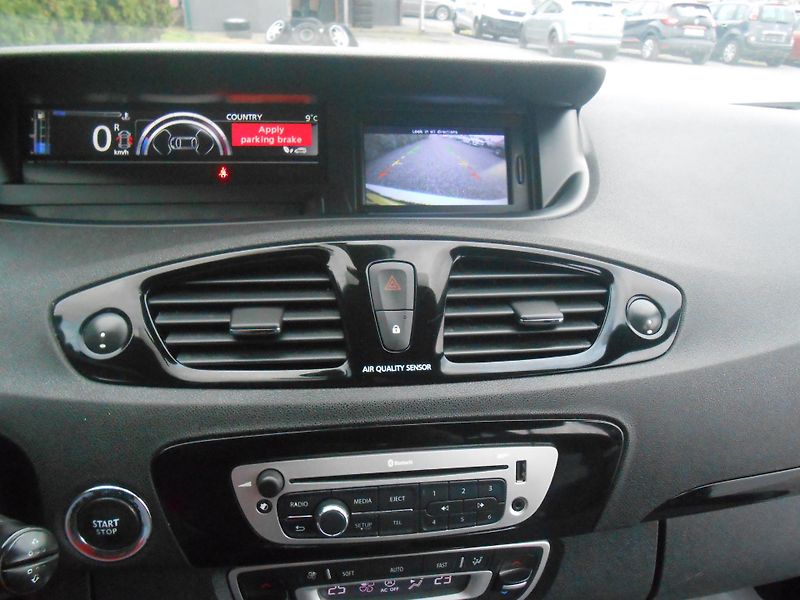 Renault Grand Scénic 2.0DCi, KAMERA,BOSSE - fotka 34 z 41