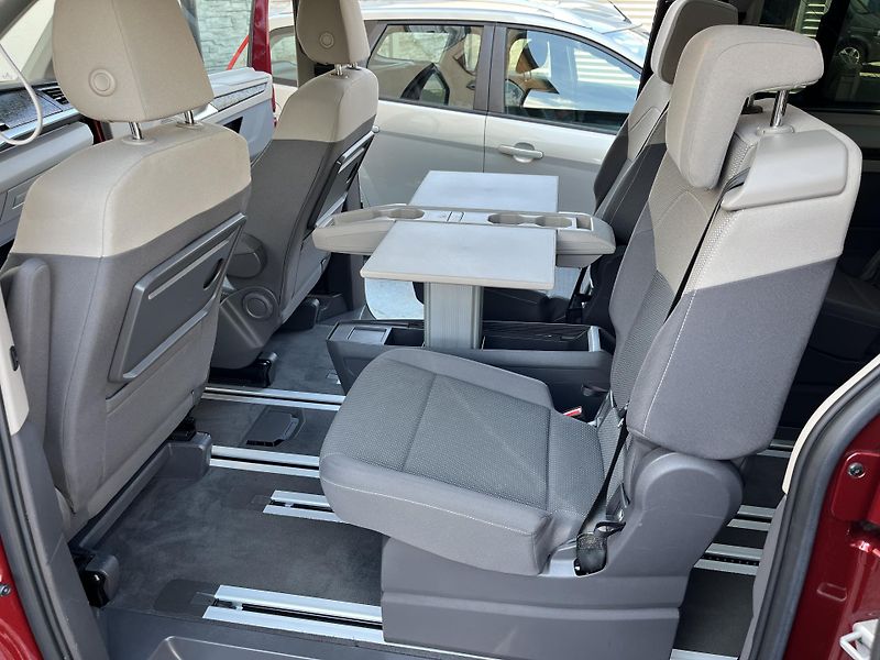 Volkswagen Multivan (2023) T7 LONG*MATRIX*PANORMA*TAŽNÉ*Z - fotka 28 z 49