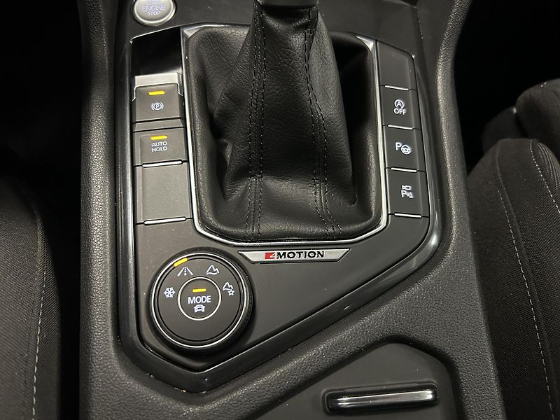 Volkswagen Tiguan Allspace (2024) 2.0TDi DSG 4M MATRIX HUD 360° - fotka 8 z 36