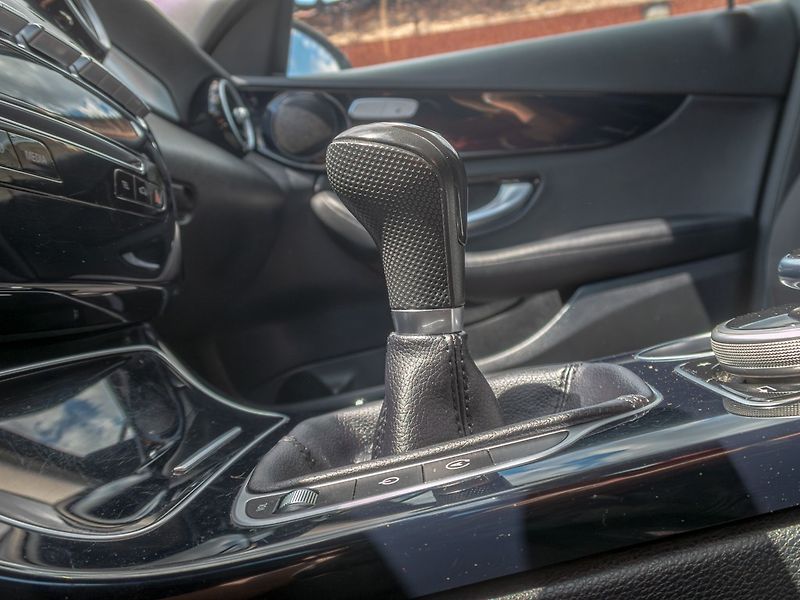 Mercedes-Benz Třídy C (2019) 220CDI LED – NAVIGACE - fotka 32 z 58