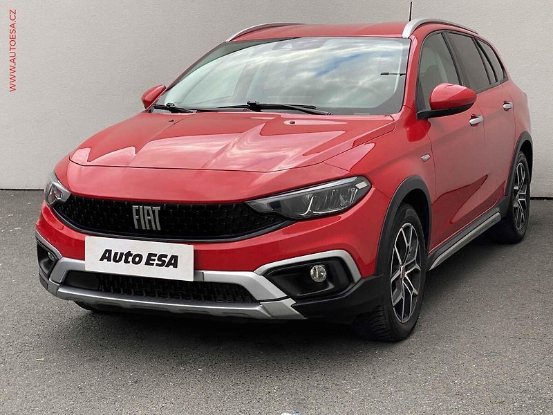 Fiat Tipo (2022) 1.0FireFly RED, Cross, LED - fotka 3 z 18