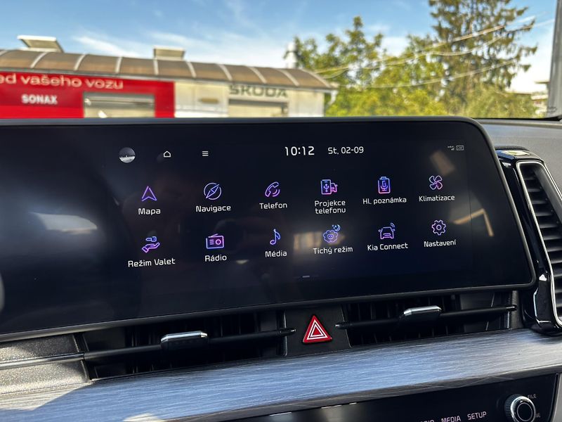 Kia Sportage (2023)  1.6 T-GDI  - fotka 6 z 14