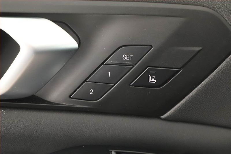 BMW X5 (2020) xDrive30d - fotka 10 z 21