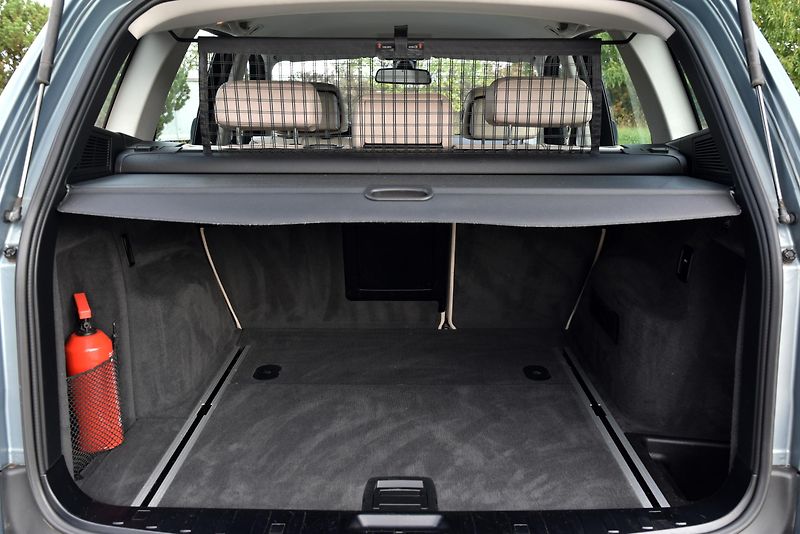 BMW X3 xDrive20d LCi,KŮŽE,VÝHŘEV,TEMP - fotka 38 z 40