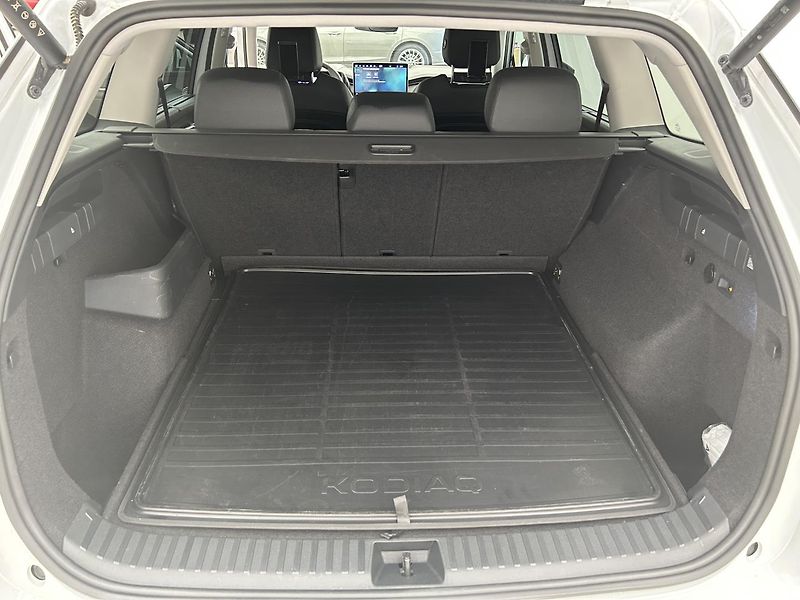 Škoda Kodiaq 2.0 TDI 4x4 Exclusive Selectio - fotka 28 z 30