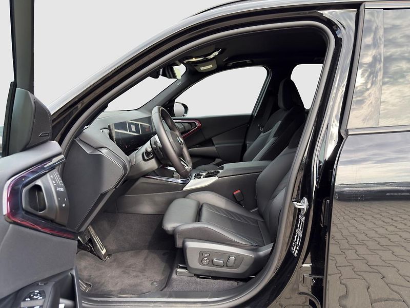BMW X3 xDrive20d - fotka 2 z 23